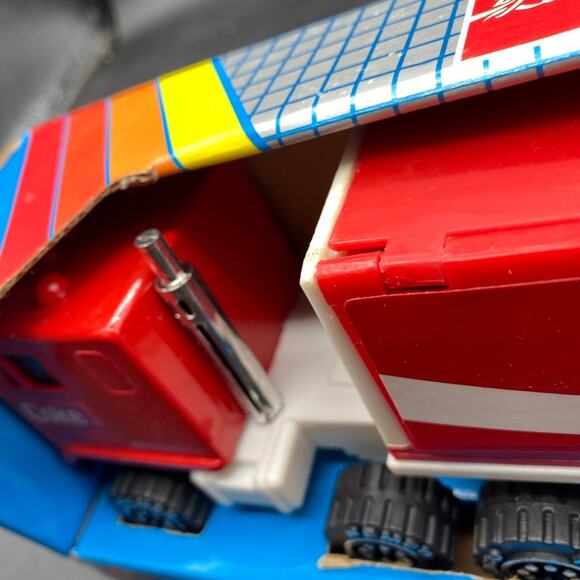 Remco Coca Cola Trailer Semi Truck new in box (H1) - Picture 11 of 12